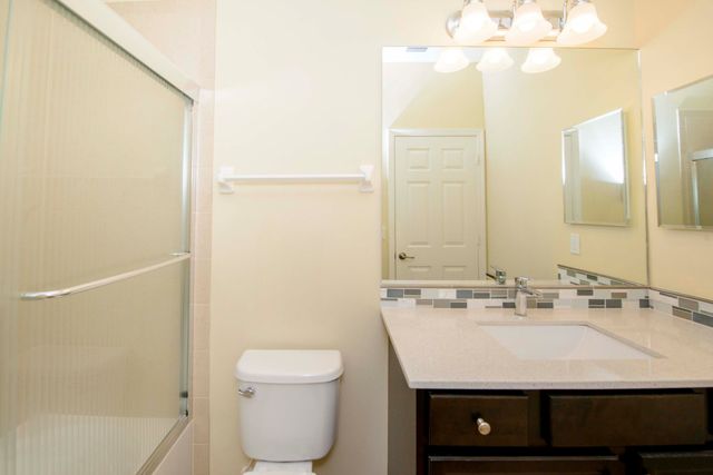 10355 Wellington Parc Drive, Wellington, FL 33449