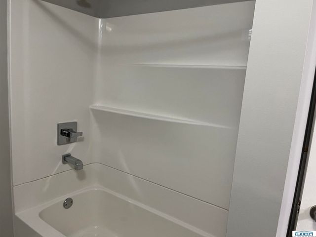 2141 Adams Street, Ashland, NE 68003