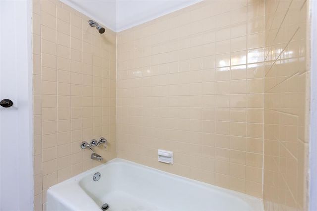 1629 NE 97th Street, Kansas City, MO 64155
