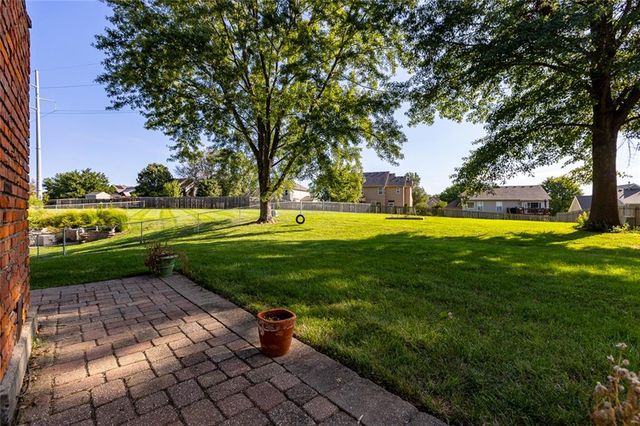 1629 NE 97th Street, Kansas City, MO 64155