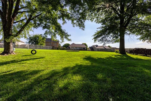 1629 NE 97th Street, Kansas City, MO 64155