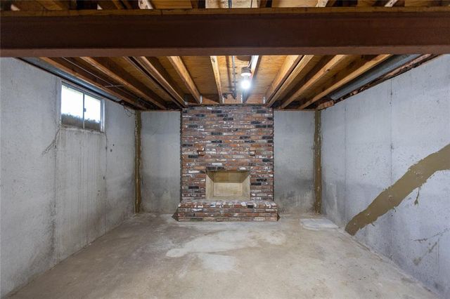 1629 NE 97th Street, Kansas City, MO 64155