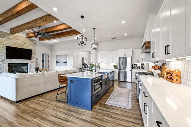 105 Yellow Senna PL, Liberty Hill, TX 78642