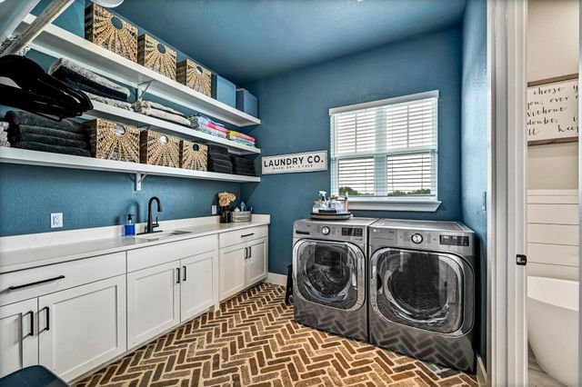 105 Yellow Senna PL, Liberty Hill, TX 78642