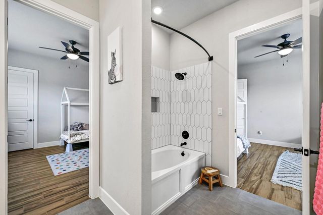 105 Yellow Senna PL, Liberty Hill, TX 78642