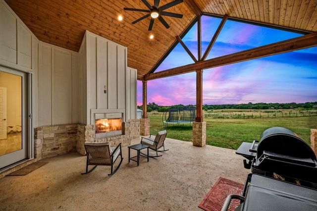 105 Yellow Senna PL, Liberty Hill, TX 78642