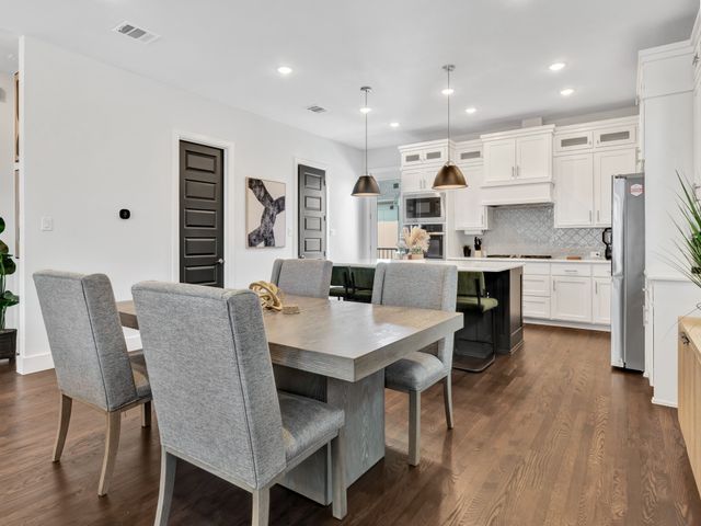 602 Winners Circle, Rowlett, TX 75088
