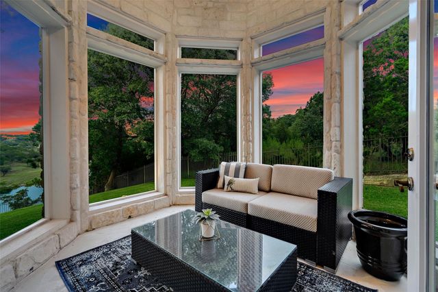 601 S Angel Light DR, Spicewood, TX 78669