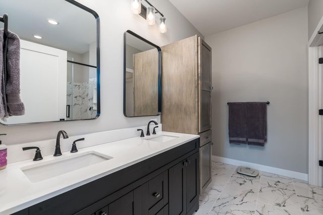 34 N Pointe Court, North Mankato, MN 56003