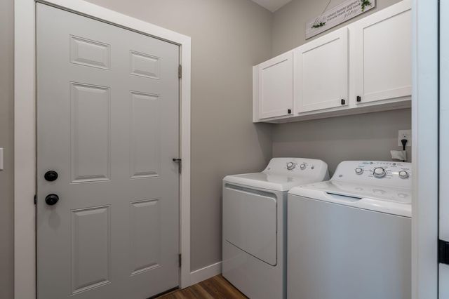 34 N Pointe Court, North Mankato, MN 56003