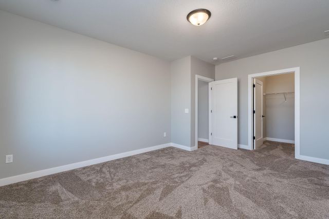 34 N Pointe Court, North Mankato, MN 56003