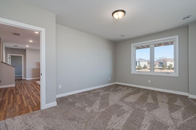 34 N Pointe Court, North Mankato, MN 56003