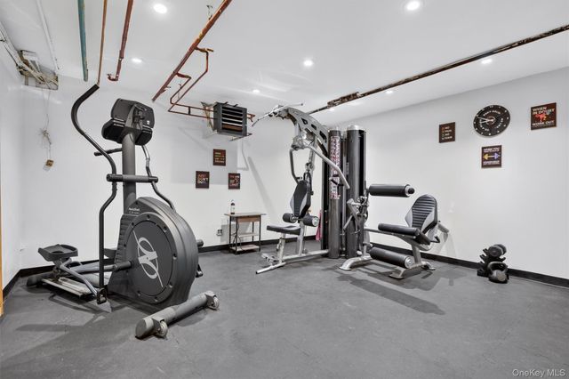 150 Glenwood Avenue F5, Yonkers, NY 10703