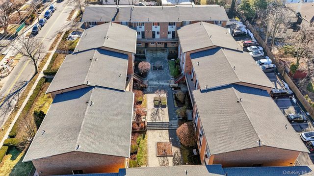 150 Glenwood Avenue F5, Yonkers, NY 10703