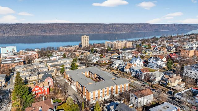 150 Glenwood Avenue F5, Yonkers, NY 10703