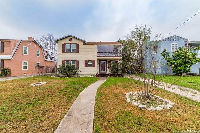 2218 W Mistletoe Ave, San Antonio, TX 78201