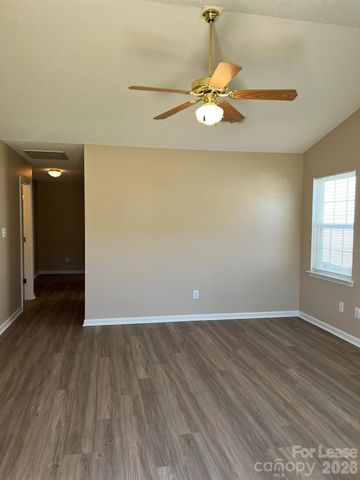 162 Springwood Lane, Mooresville, NC 28117