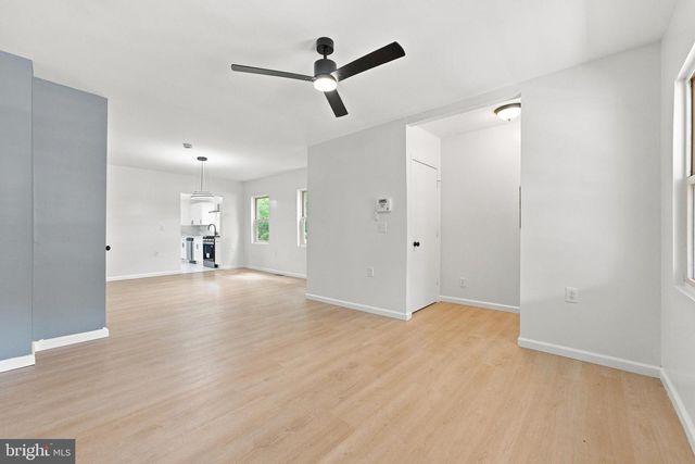 185 RANCOCAS RD, Mount Holly, NJ 08060
