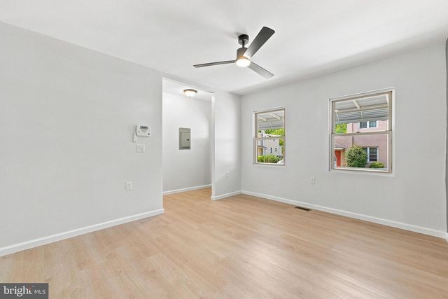 185 RANCOCAS RD, Mount Holly, NJ 08060