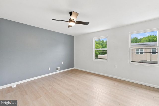 185 RANCOCAS RD, Mount Holly, NJ 08060