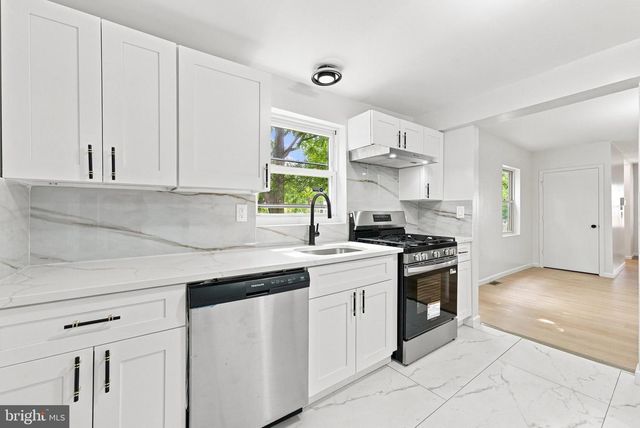 185 RANCOCAS RD, Mount Holly, NJ 08060