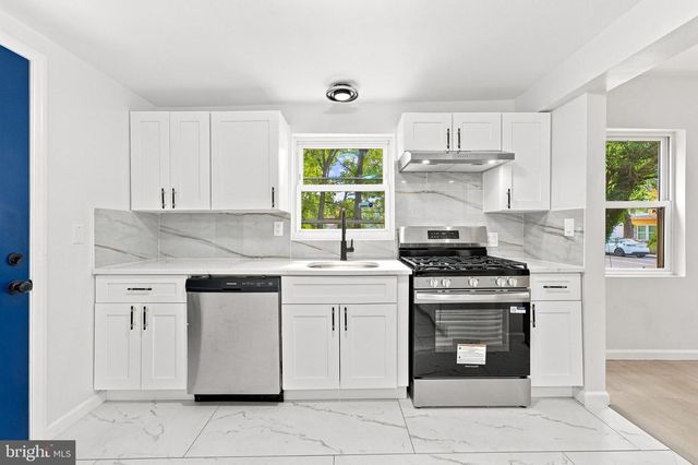185 RANCOCAS RD, Mount Holly, NJ 08060