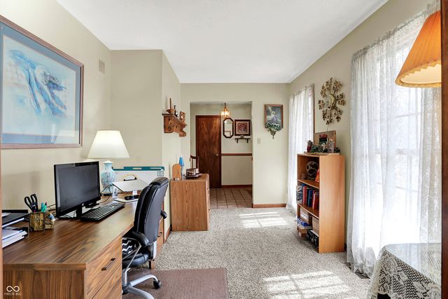 8 Marys Court, Whiteland, IN 46184