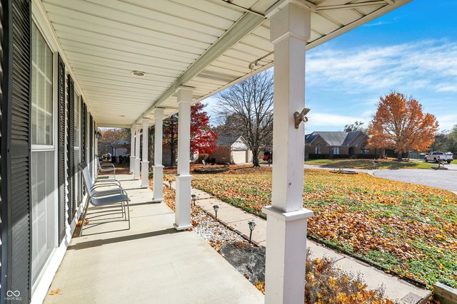 8 Marys Court, Whiteland, IN 46184