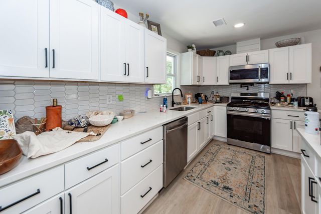 2045 Lake Avenue, Charleston, SC 29414