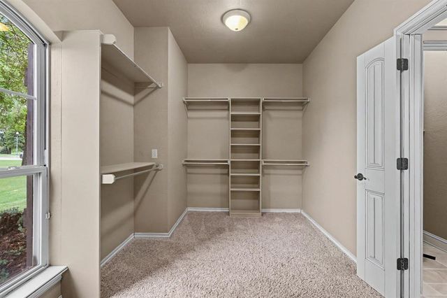216 N Oaks Road, Harrah, OK 73045