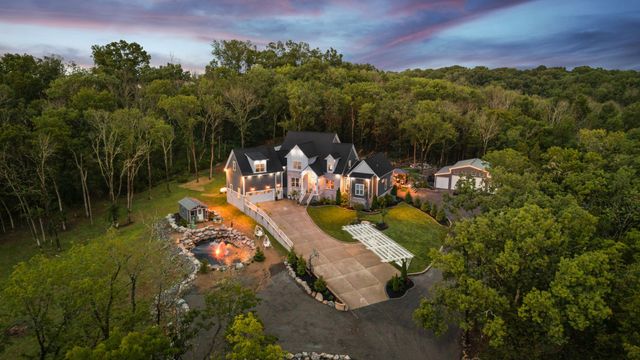 1 Kingsbury Ct, Lebanon, TN 37090