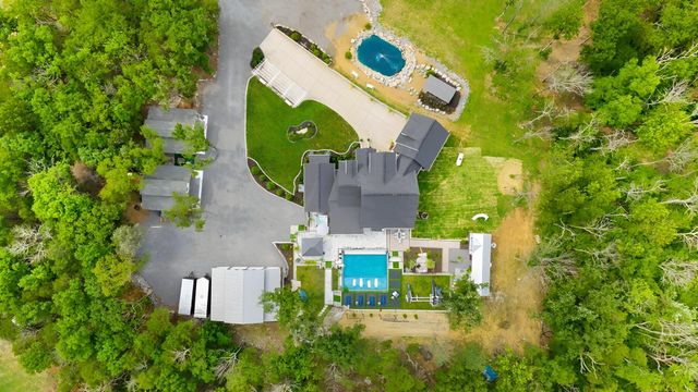 1 Kingsbury Ct, Lebanon, TN 37090