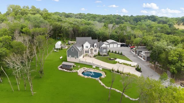 1 Kingsbury Ct, Lebanon, TN 37090