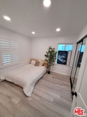 1317 W School Street, Compton, CA 90220