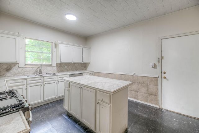 605 Arvon Street, Cleveland, TX 77327