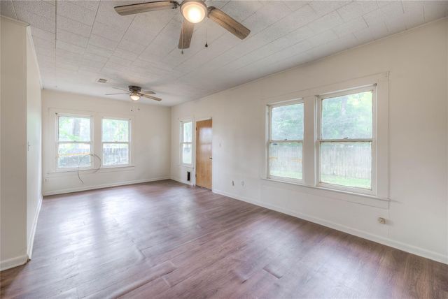 605 Arvon Street, Cleveland, TX 77327
