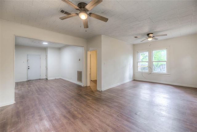 605 Arvon Street, Cleveland, TX 77327