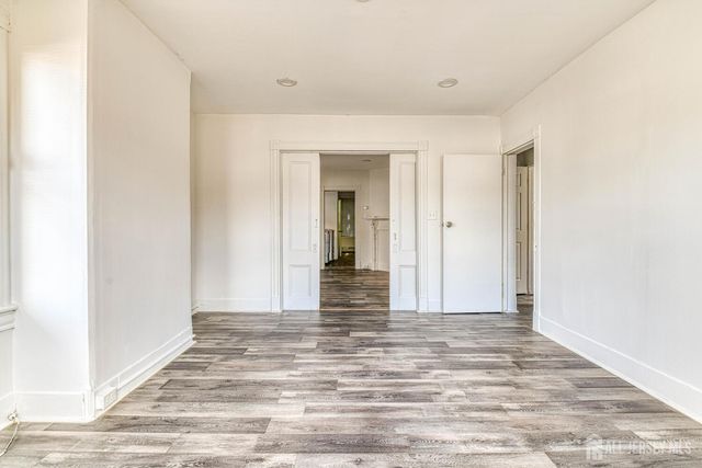 212 Easton Avenue 2, New Brunswick, NJ 08901