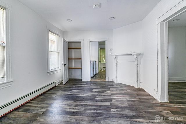 212 Easton Avenue 2, New Brunswick, NJ 08901