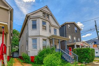 212 Easton Avenue 2, New Brunswick, NJ 08901