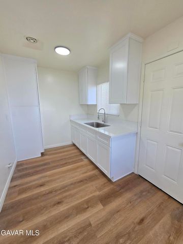 16039 L Street, Mojave, CA 93501