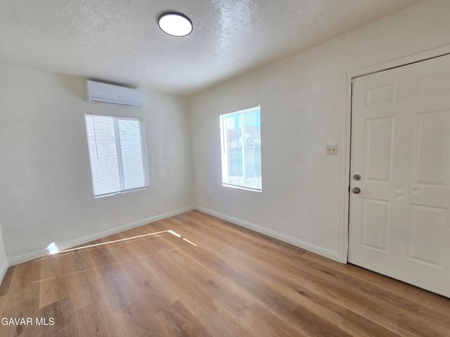 16039 L Street, Mojave, CA 93501