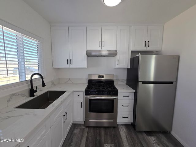 16039 L Street, Mojave, CA 93501