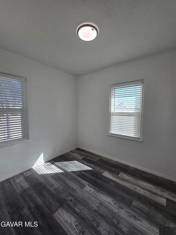 16039 L Street, Mojave, CA 93501