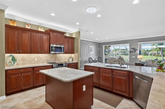 28520 Finch TER, Bonita Springs, FL 34135