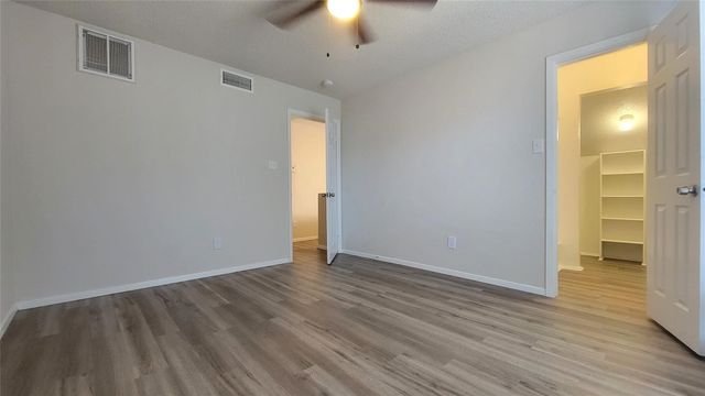 4615 Country Creek Drive 1030, Dallas, TX 75236