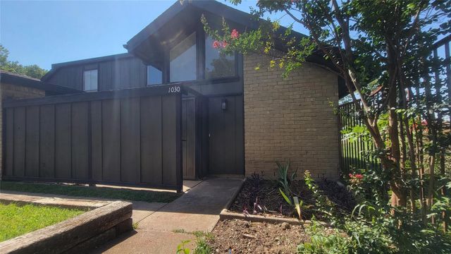 4615 Country Creek Drive 1030, Dallas, TX 75236