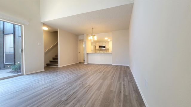 4615 Country Creek Drive 1030, Dallas, TX 75236