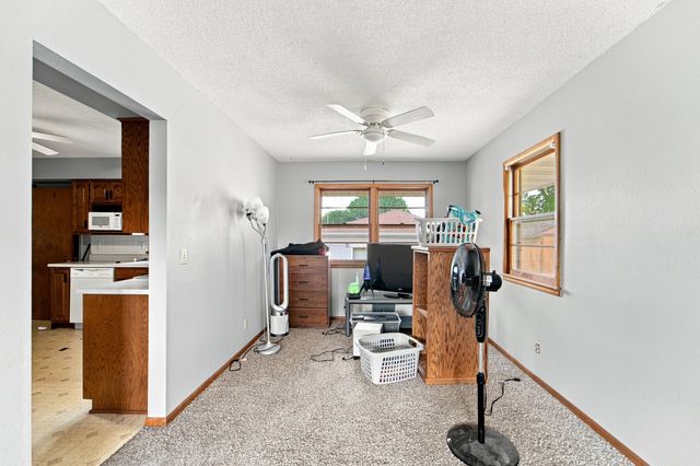 2432 Mansfield Drive, Des Moines, IA 50317