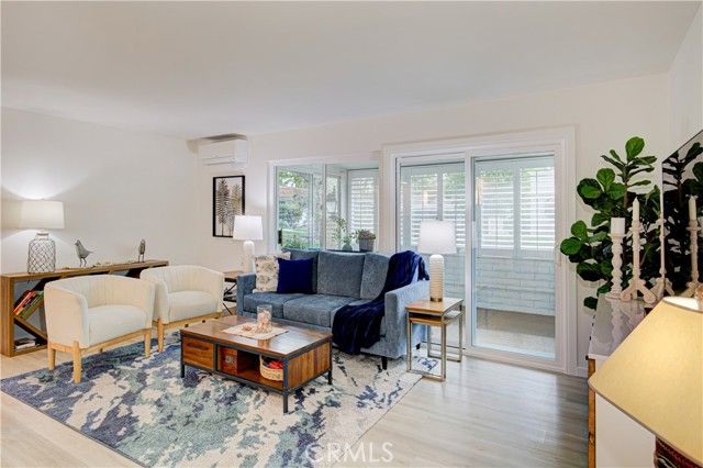 682 Via Alhambra D, Laguna Woods, CA 92637